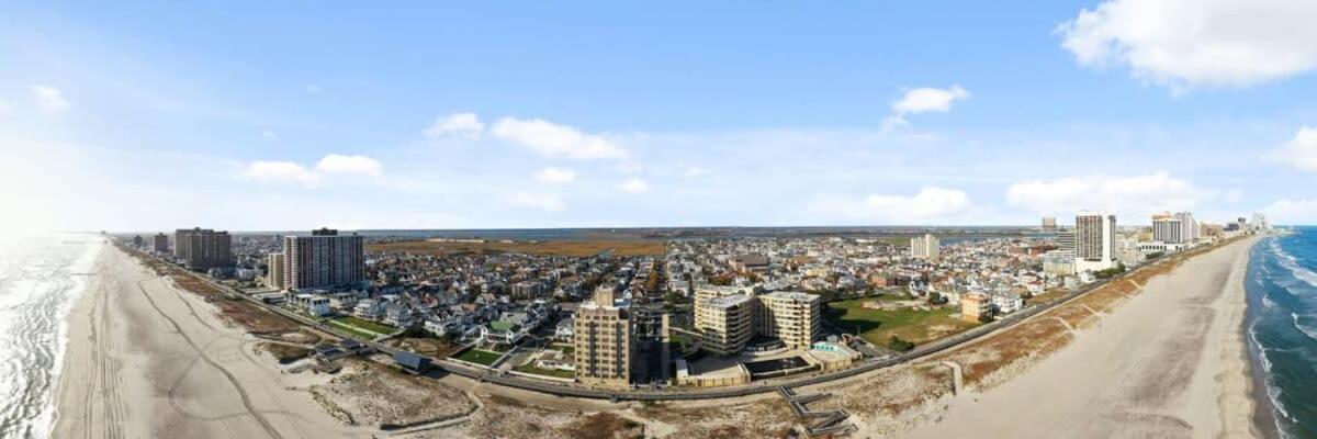 Modern 4Br 2Ba Apt Steps To The Beach Open Living Ατλάντικ Σίτι Εξωτερικό φωτογραφία